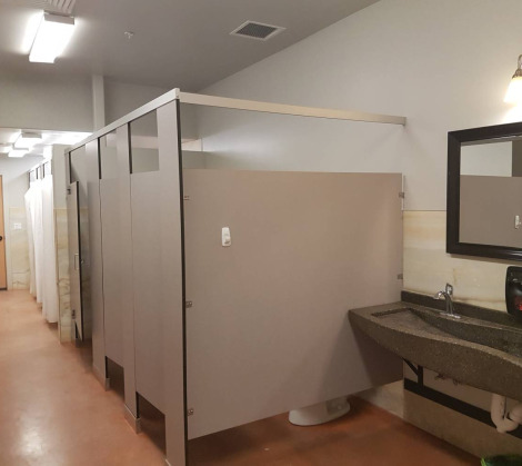 moab - bathroom