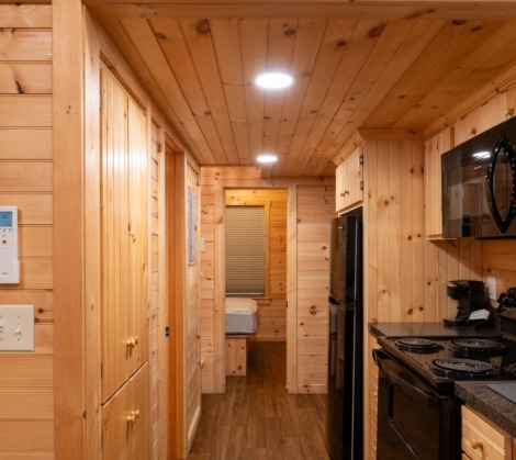 HTR Adirondacks Waterview deluxe one bedroom cabin with loft