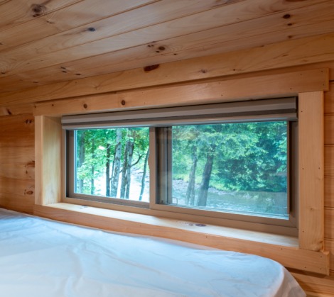 HTR Adirondacks Waterview deluxe one bedroom cabin with loft