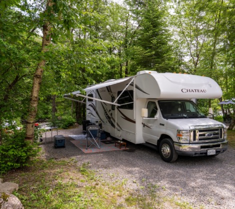 HTR Adirondacks Waterview back-in 50 amp full hook up rv site