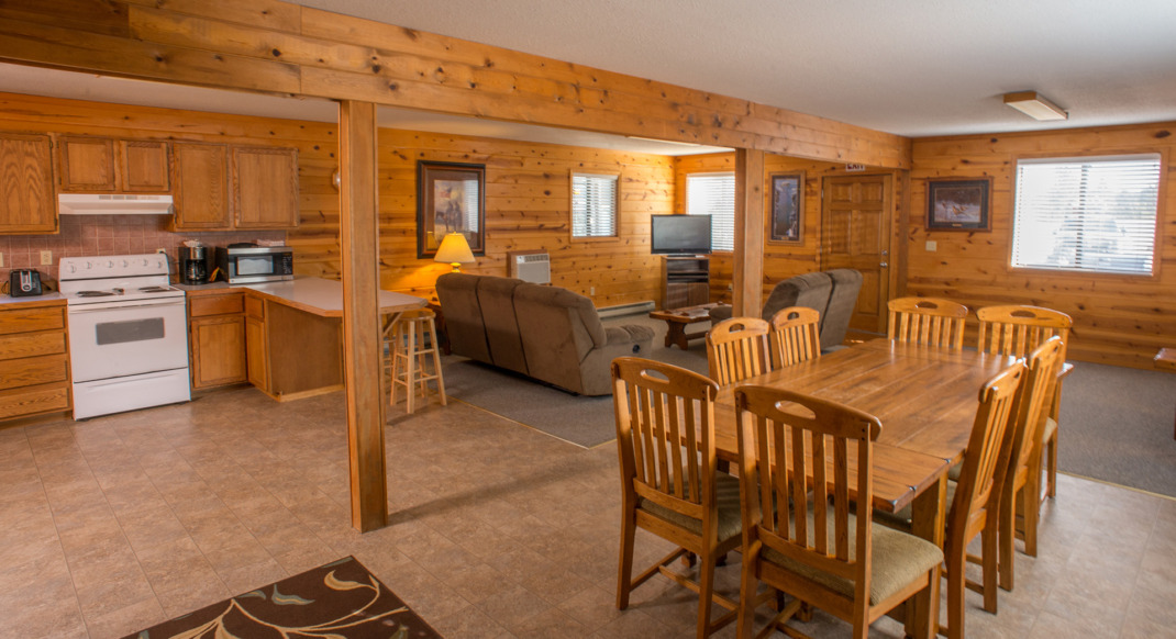black hills 3 bedroom family lodge rental
