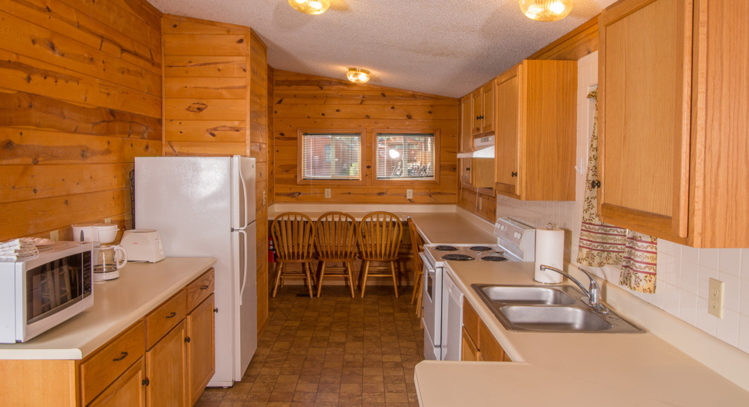 black hills retreat lodge rental
