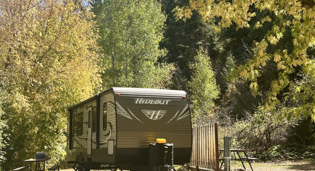 Full Hook Up Canyon Site HTR Durango CO.