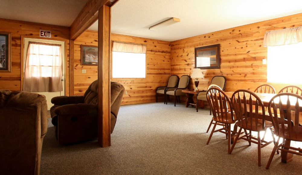 american buffalo - 8/9 person family lodge (g22-g23)