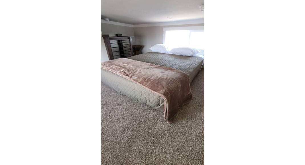 htr moab utah deluxe cottage with loft bedroom