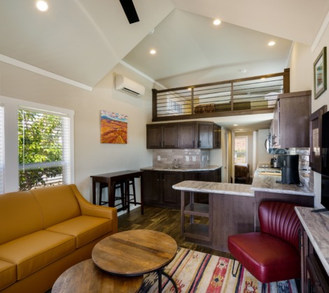 htr moab deluxe loft cottage living