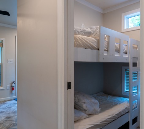 HTR Adirondacks Waterview deluxe two bedroom cabin