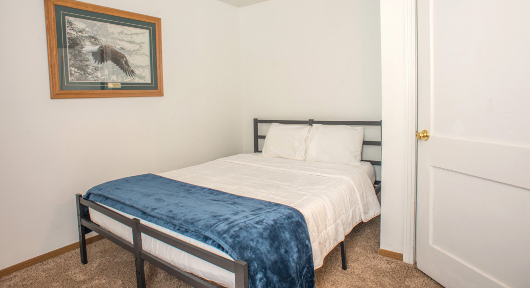 black hills guest house bedroom