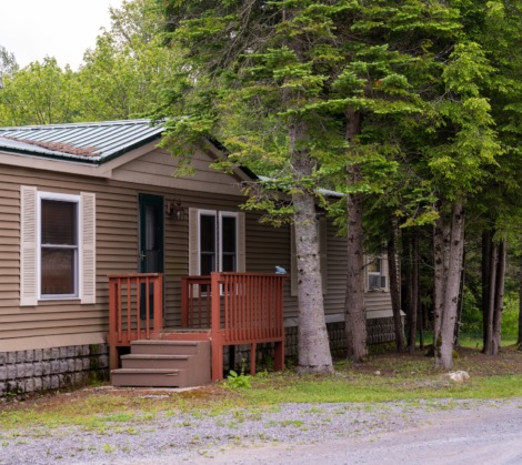 HTR Adirondacks Moose River Lodge