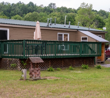 HTR Adirondacks Moose River Lodge