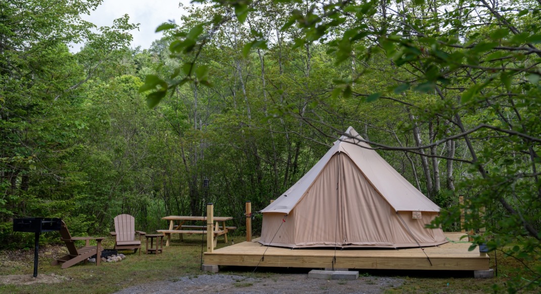 Adirondacks Glamping Tent