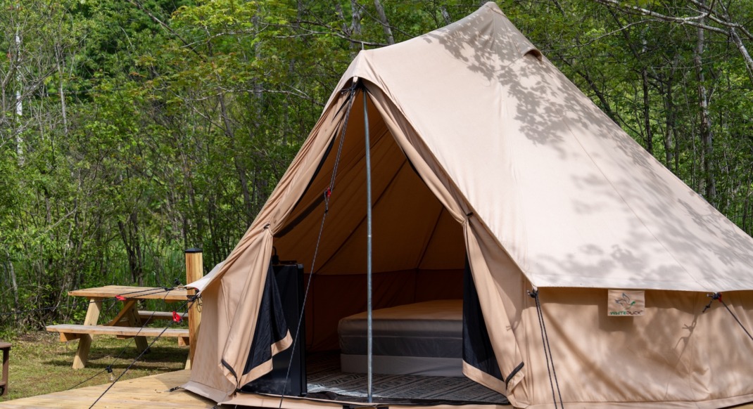 Adirondacks Glamping Tent