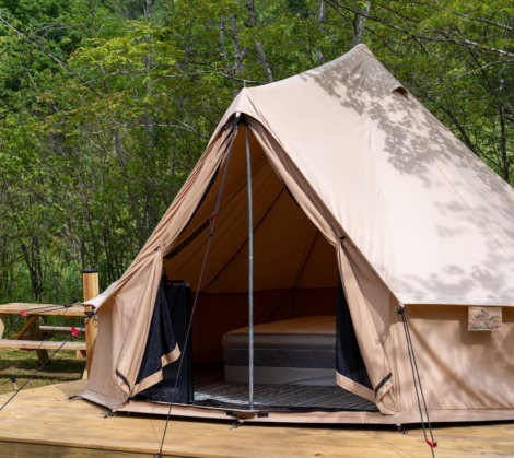 Adirondacks Glamping Tent